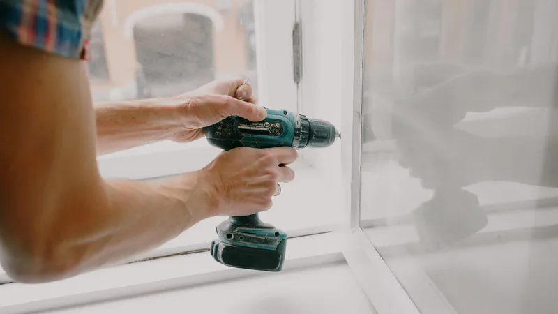Tipos de ventanas y precios en Málaga - Cambiar ventanas en Málaga: precios, materiales y ahorro energético