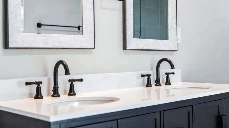 Qué incluye una reforma de baño completa - Reforma de baño completo en Málaga: precios actualizados 2026